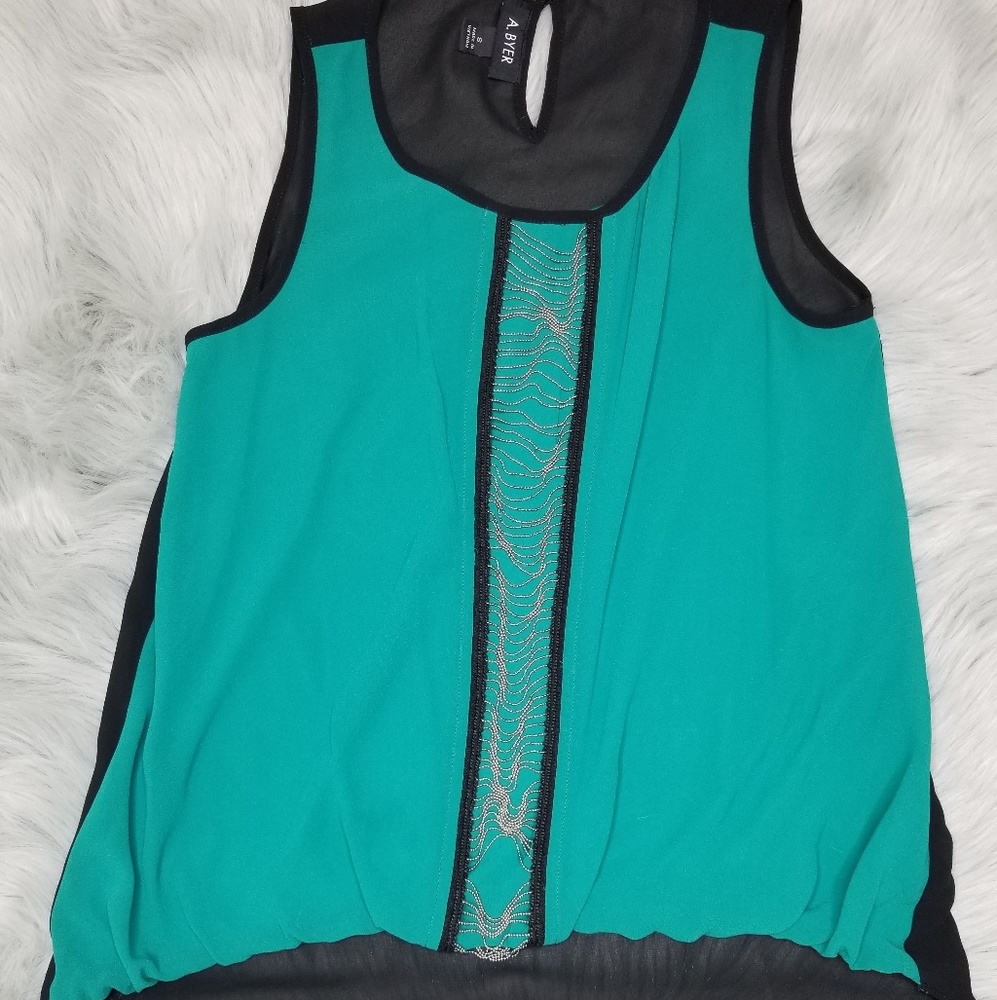 A. Byer Green top with Chains